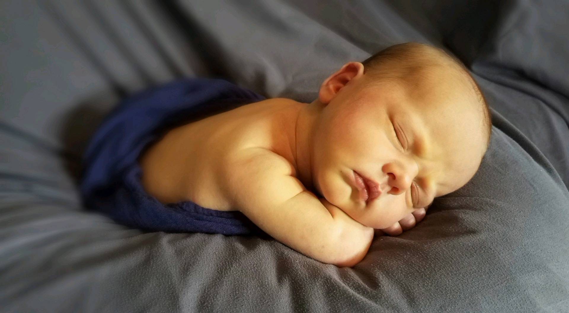 abdunkeln, Babyzimmer zum Schlafen abdunkeln?